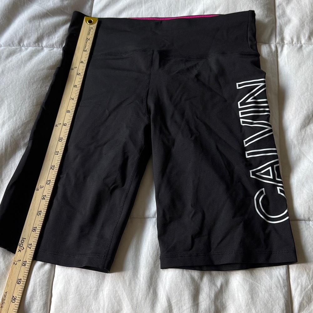 Calvin Black bike Shorts - Picture 2 of 4